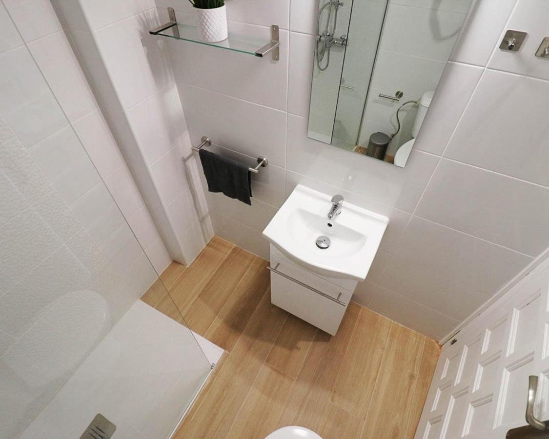 Brand New Apartment. 400 Meters Best Beach 托雷维耶哈 外观 照片