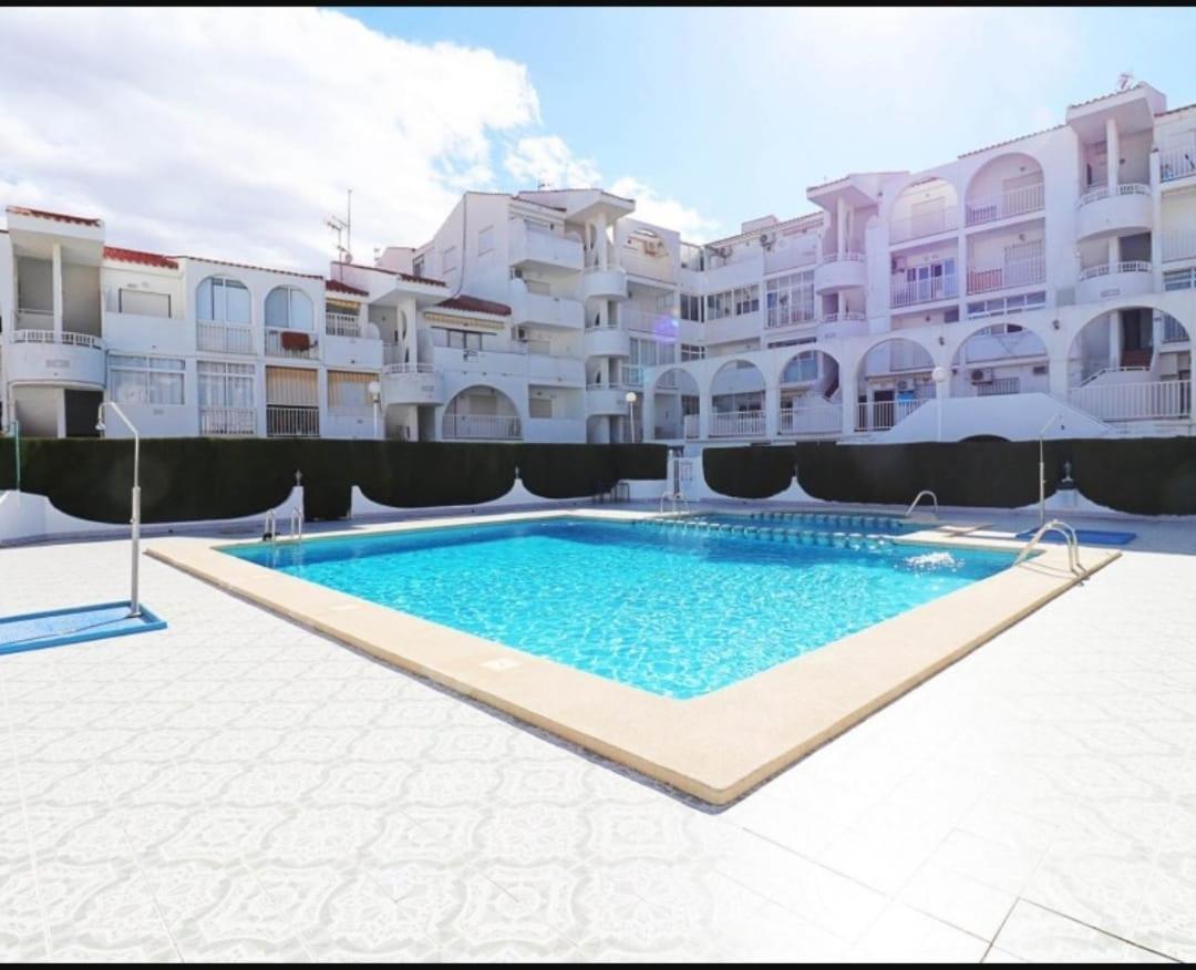 Brand New Apartment. 400 Meters Best Beach 托雷维耶哈 外观 照片